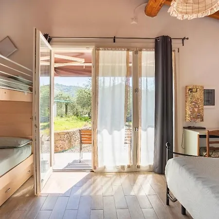 Cozy Tuscany With View * Pescia