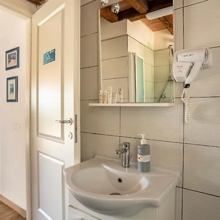 Apartment Cozy Tuscany With View Pescia